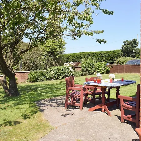 Cherrytree Дом отдыха Лофтус